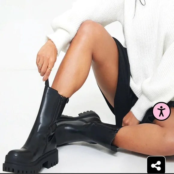 Toe Cute Chelsea Boots Pretty Little Thing Black Rubber Toe Calf